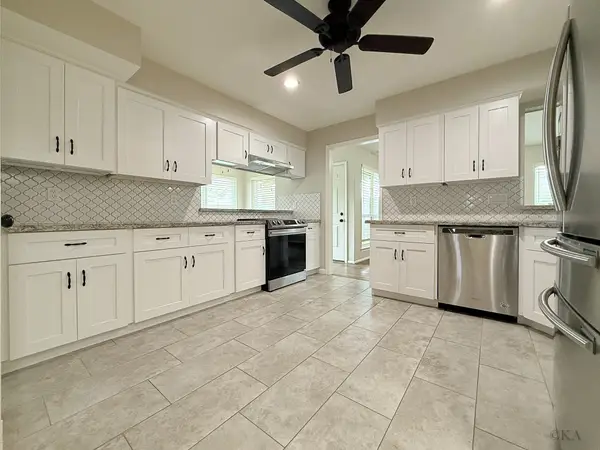 2205 Georgetown Street, Katy, TX 77493