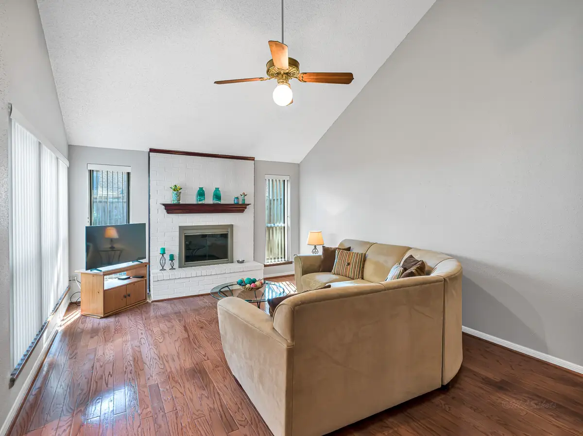 13833 Hollowgreen Drive, Houston, TX 77082 - Image #1