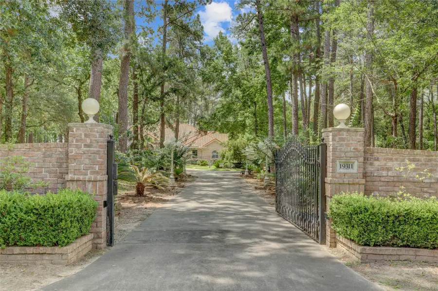 19311 Country Lake Drive, Magnolia, TX 77355 - #2