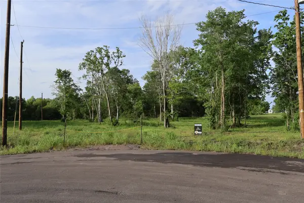 479 Road 48619, Dayton, TX 77535