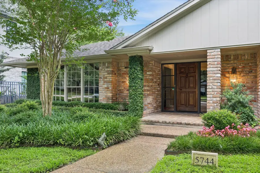 5744 Shady River Drive, Houston, TX 77057 - #2