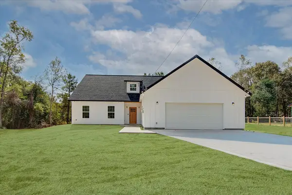 25446 Morgan Cemetery Rd, Cleveland, TX 77328