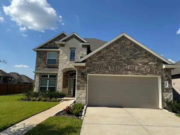 65 Carmel Drive, Manvel, TX 77578