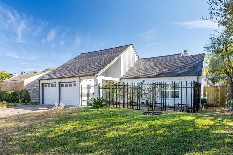 2111 Gray Falls Drive, Houston, TX 77077 - #2