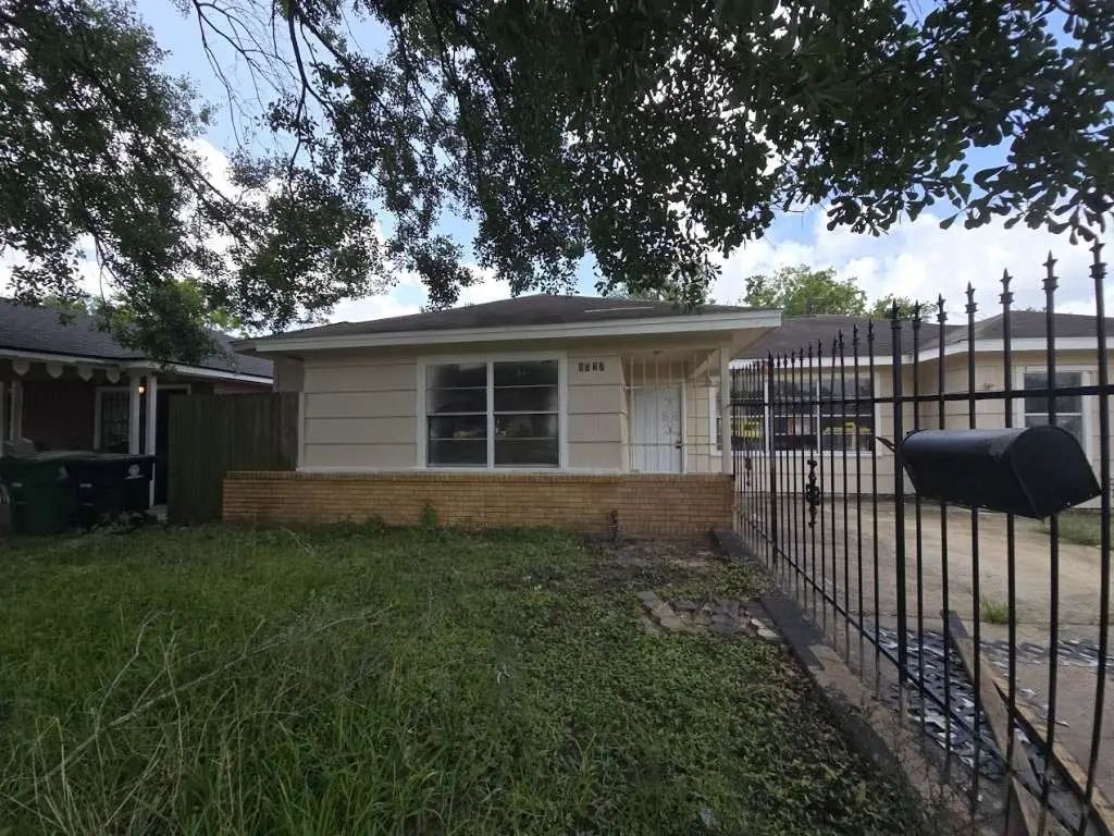 8522 Northton Street, Houston, TX 77029 - Image #1