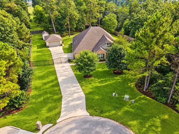 8996 Wind Jammer Lane, Montgomery, TX 77316