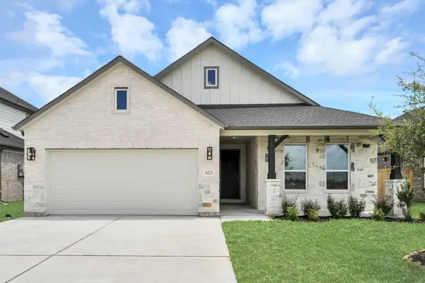 5858 Fox Peak Lane, Richmond, TX 77469