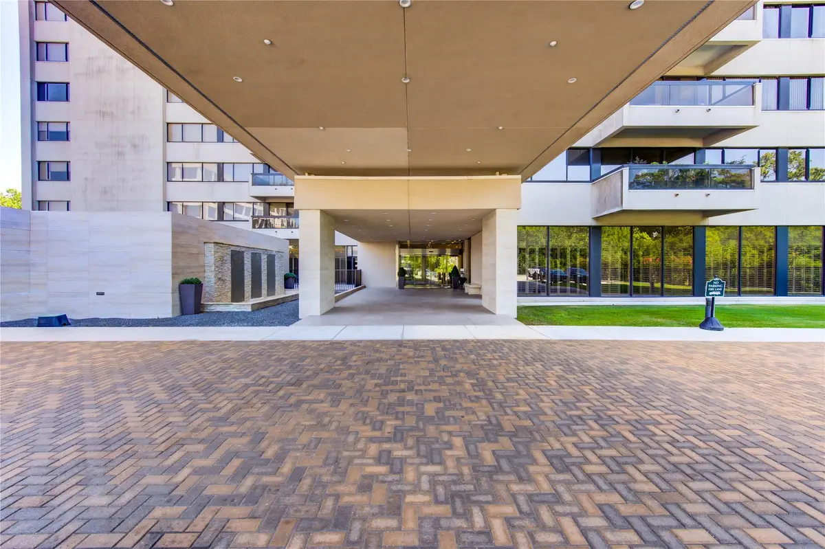 49 Briar Hollow Lane #101, Houston, TX 77027 - #1