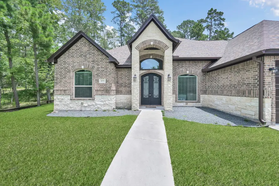 2172 Greentree Drive Drive, Huntsville, TX 77340 - #3