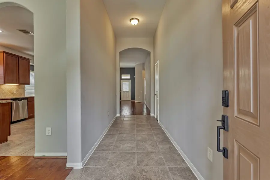 10022 Elkwood Glen Lane, Tomball, TX 77375 - Image #3