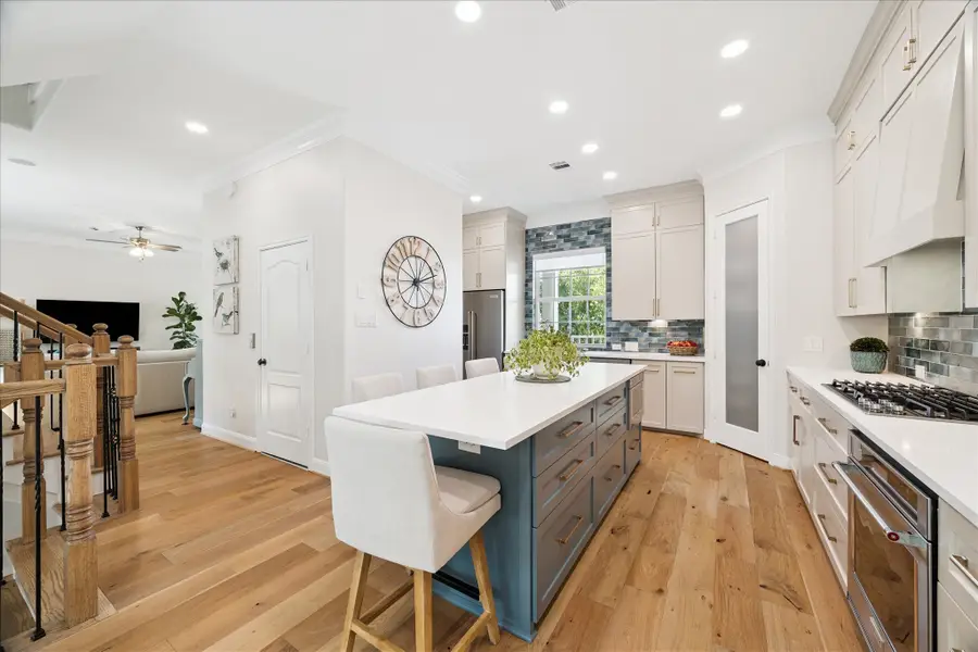 107 Low Country Lane, The Woodlands, TX 77380 - Image #2