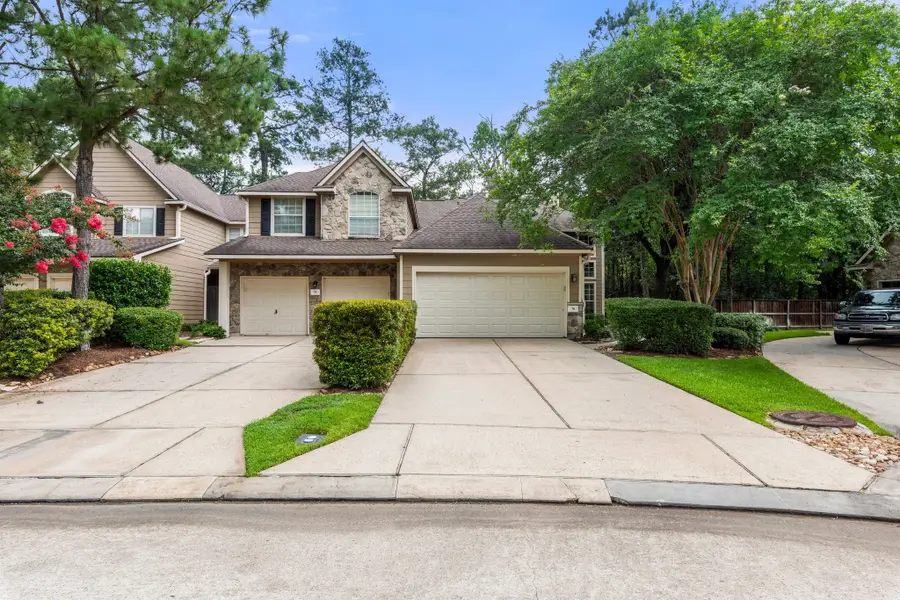 70 Harvest Wind Place, The Woodlands, TX 77382 - Image #2