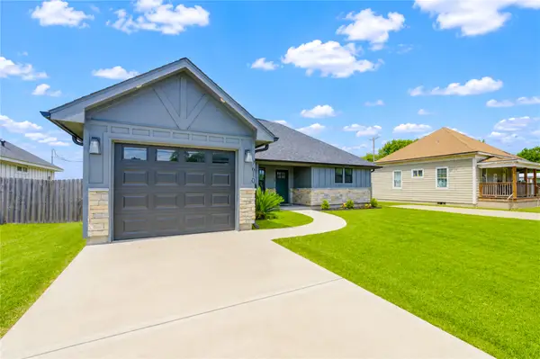7610 Avenue G, Beasley, TX 77417