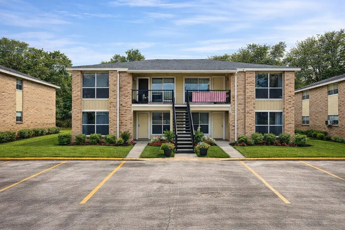 114 Lazy Lane, Sealy, TX 77474 - #1