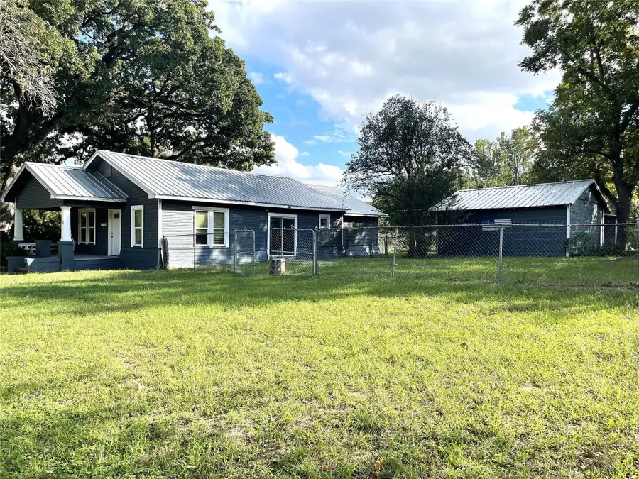 620 Maple Street, Teague, TX 75860 - #2