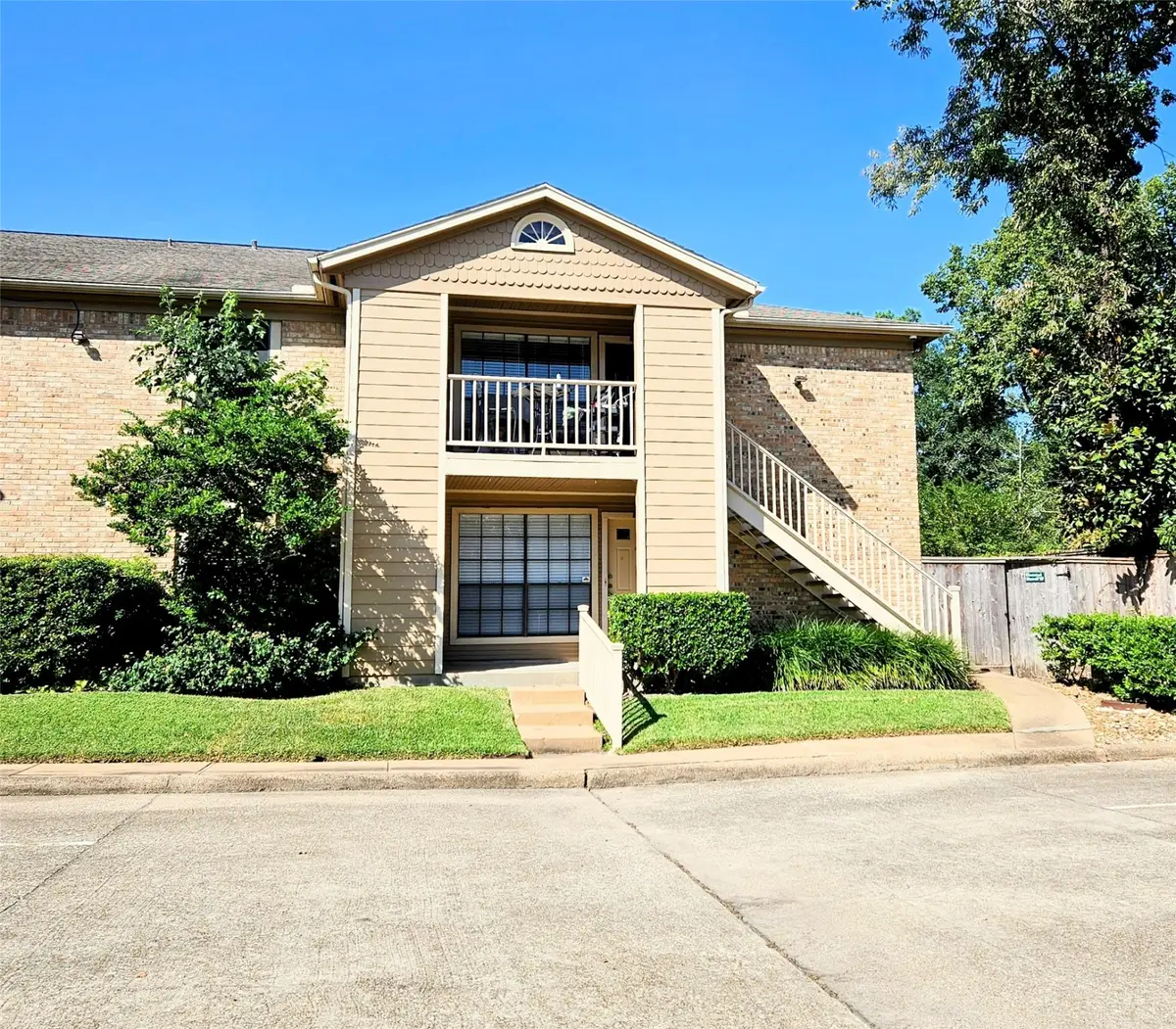 1311 Antoine Drive #252, Houston, TX 77055 - Image #1