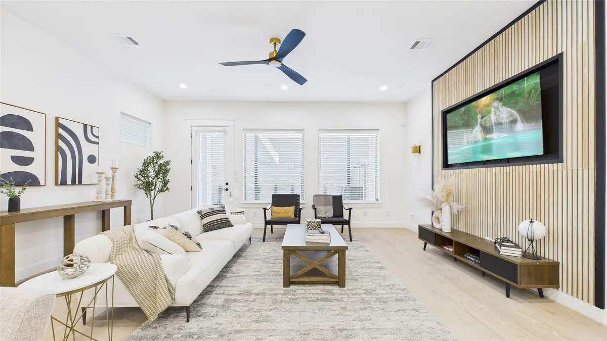 5410A Nolda Street #C, Houston, TX 77007 - Image #1