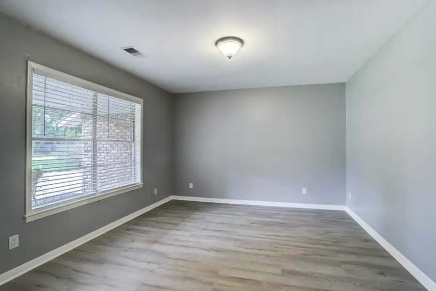 217 Loon River Drive, Huffman, TX 77336 - Image #2