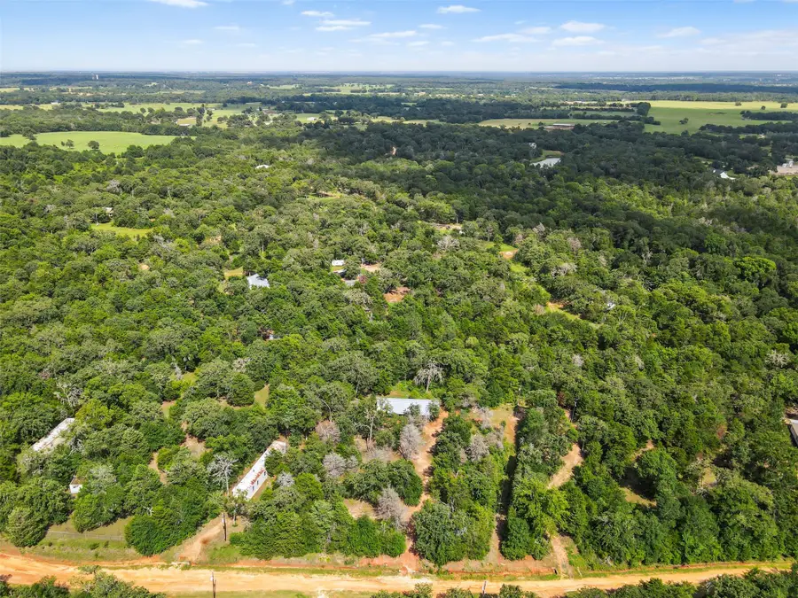 851 Cedar Creek Road, Caldwell, TX 77836 - Image #2