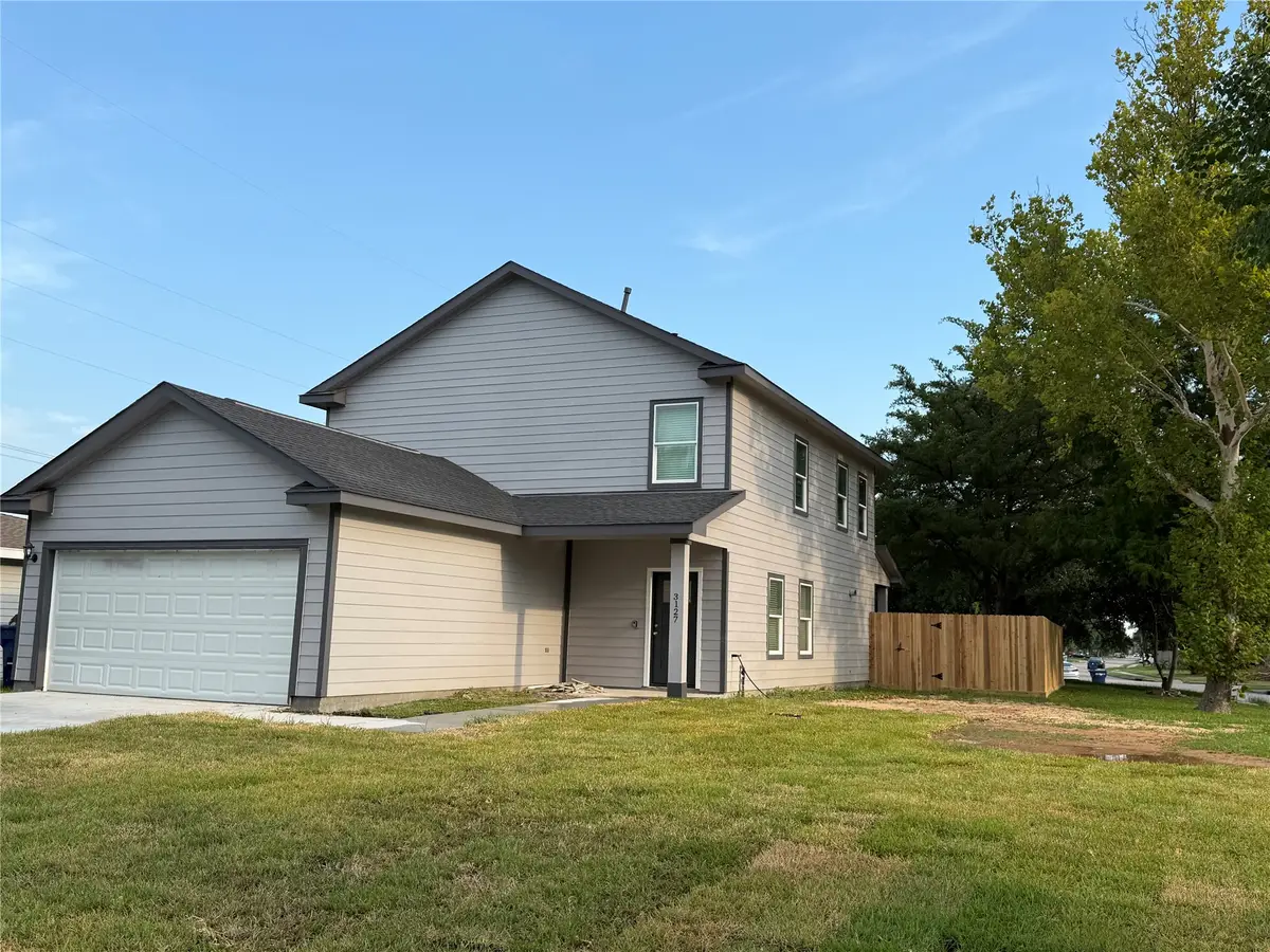 1327 5th Avenue N, Texas City, TX 77590 - #1