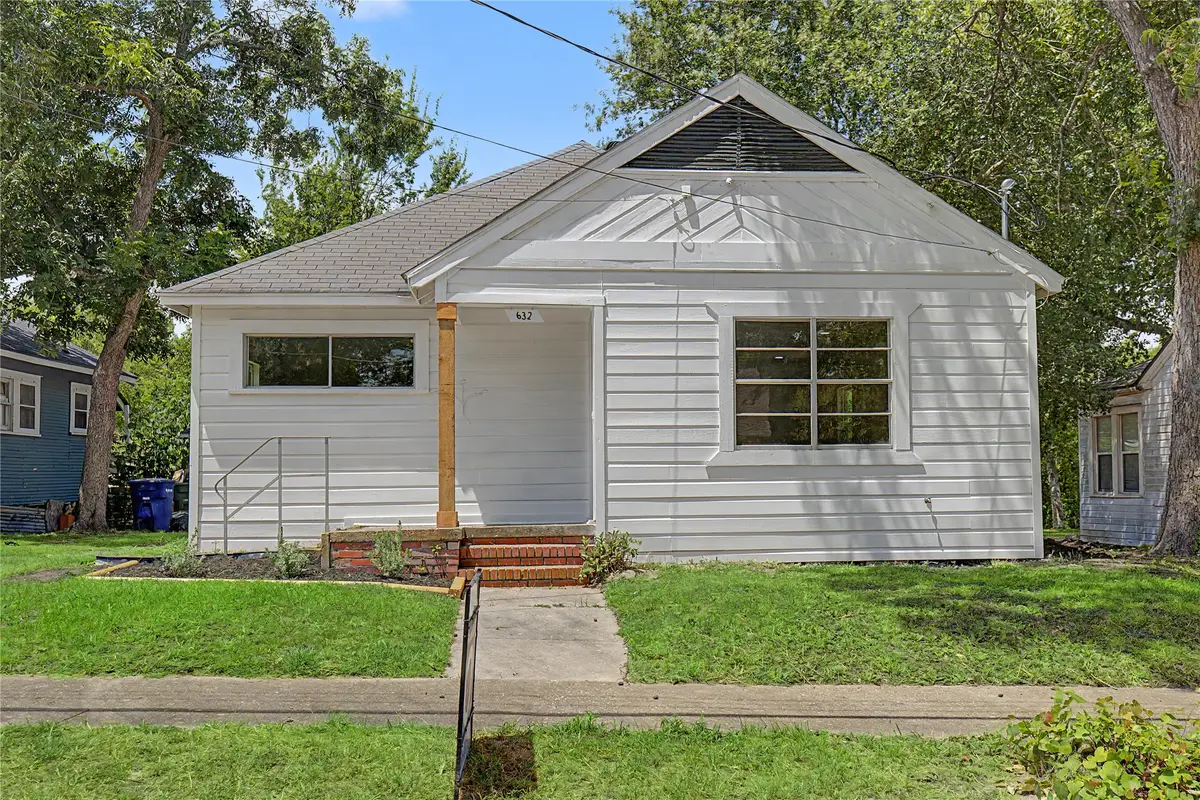 632 University Avenue, Huntsville, TX 77320 - #1