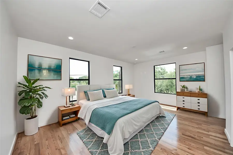 4541 Walker St, Houston, TX 77023 - Image #3