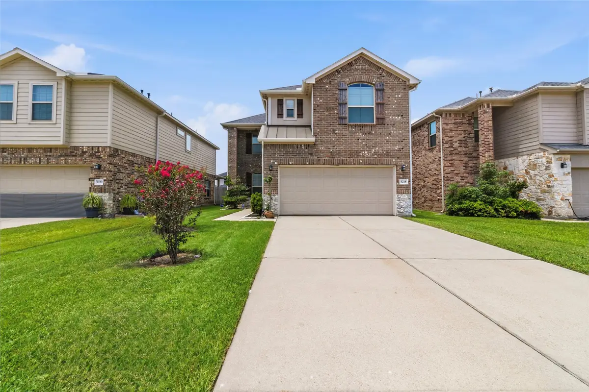 5218 Gulf Stream Lane, Bacliff, TX 77518 - #1