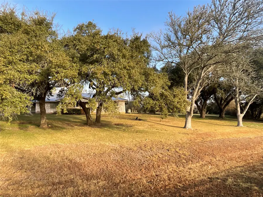 1672 Fm 318, Hallettsville, TX 77964 - #2