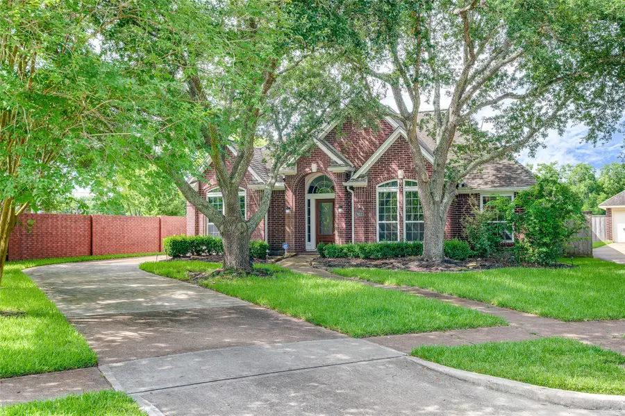 7422 Quiet Glen Drive, Sugar Land, TX 77479 - Image #2
