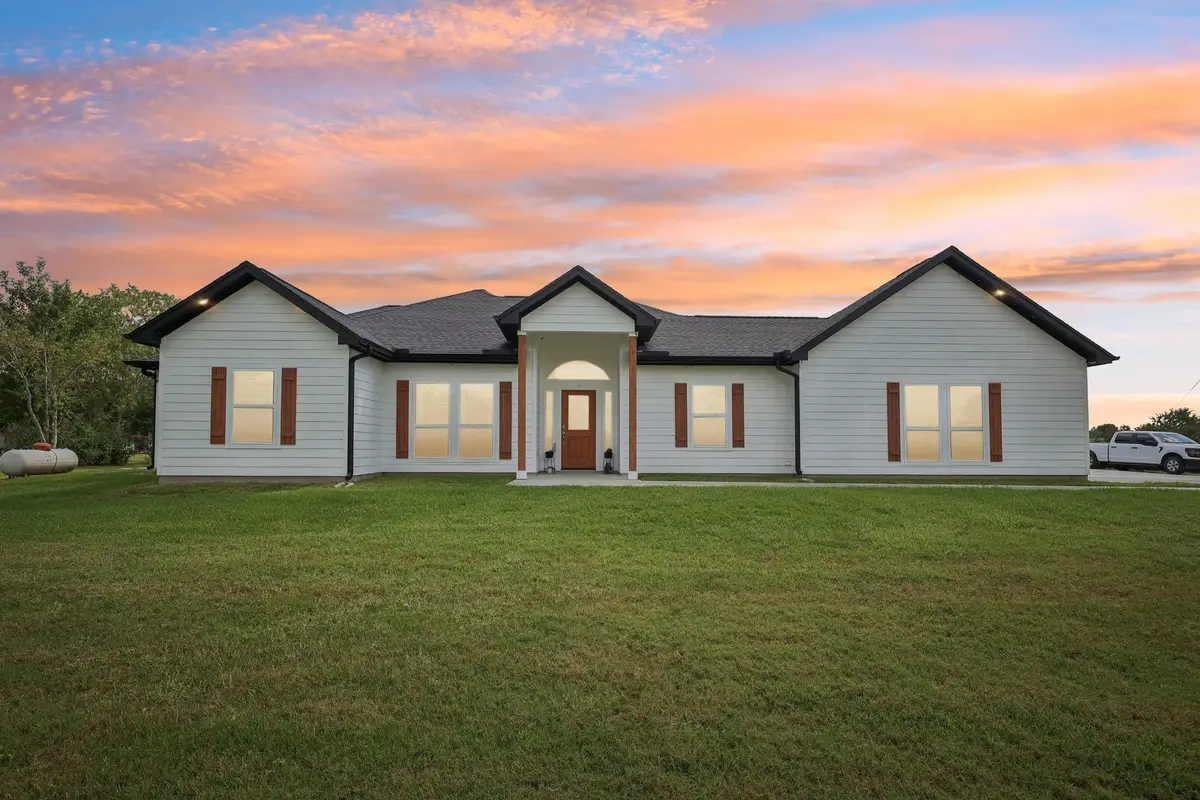 5715 Orchard Lane, Santa Fe, TX 77517 - Image #1