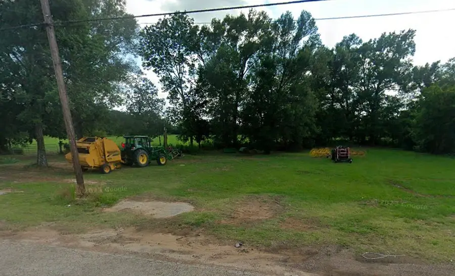 0010 4th Street, Crockett, TX 75835 - #2