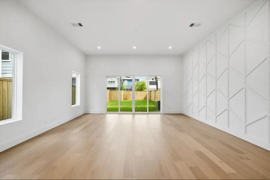 835 W 25th Street, Houston, TX 77008 - #2