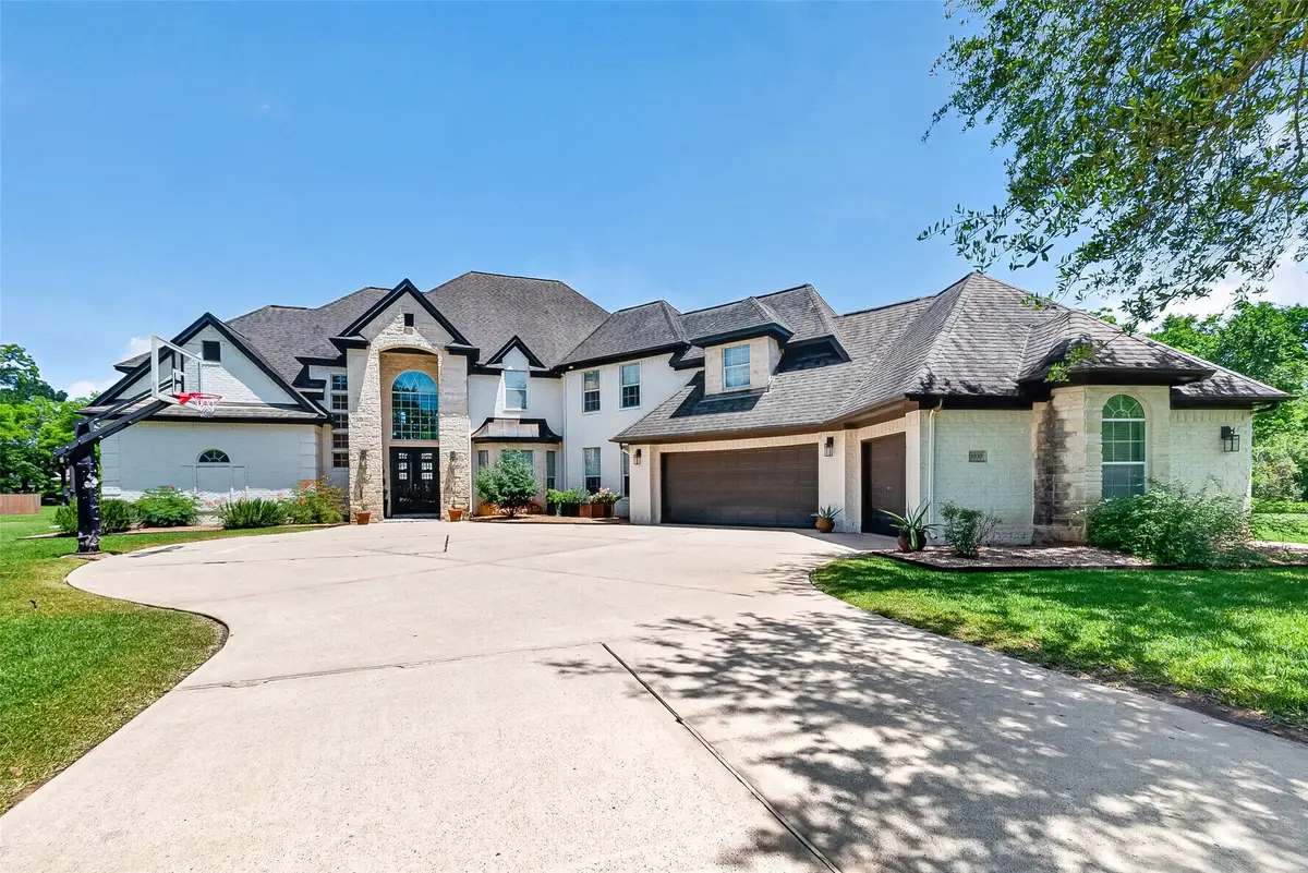 3939 Ramble Creek Drive, Missouri City, TX 77459 - #1