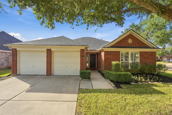 2227 Ridgefield Park Lane, Richmond, TX 77469