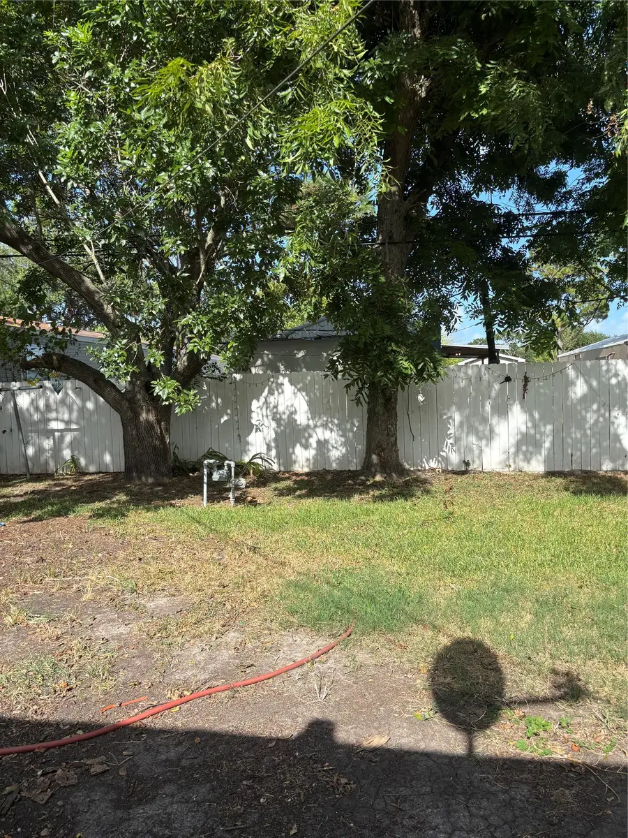 2113 Glendale Street, La Marque, TX 77568 - Image #3