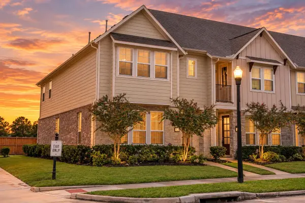 18223 Crystal Knoll Drive, Cypress, TX 77433