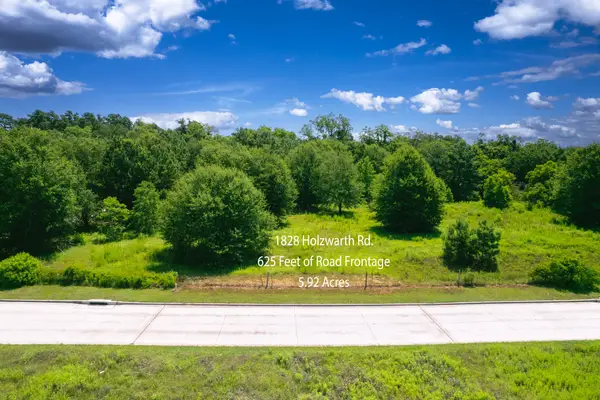 1828 Holzwarth Road, Spring, TX 77388