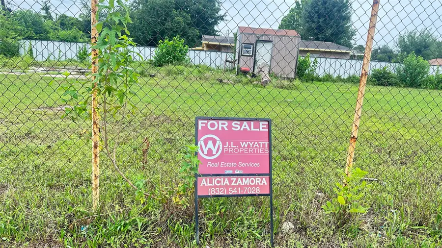 1916 Peachwood Drive, Pasadena, TX 77502 - #3