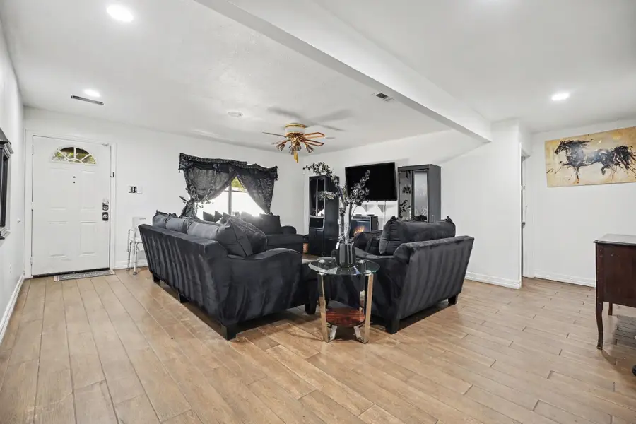 4311 Dragonwick Drive, Houston, TX 77045 - #3