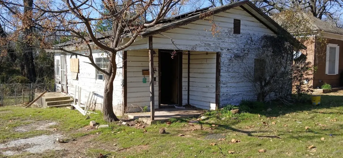 1007 S Scullin Avenue, Denison, TX 75020 - Image #1