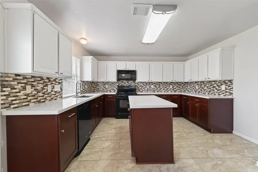 6002 Villa Hills Drive, Houston, TX 77066 - #3