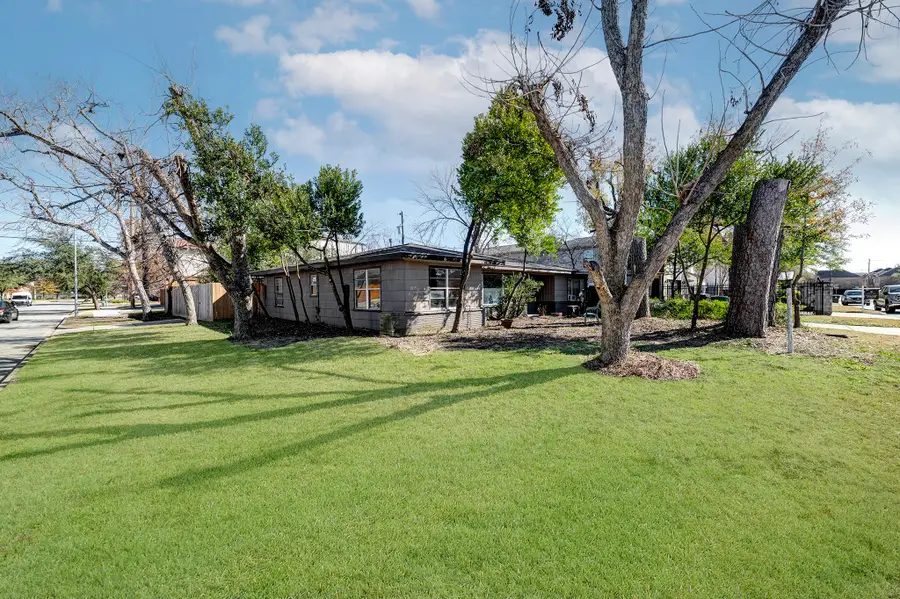 1524 Jacquelyn Drive, Houston, TX 77055 - Image #2