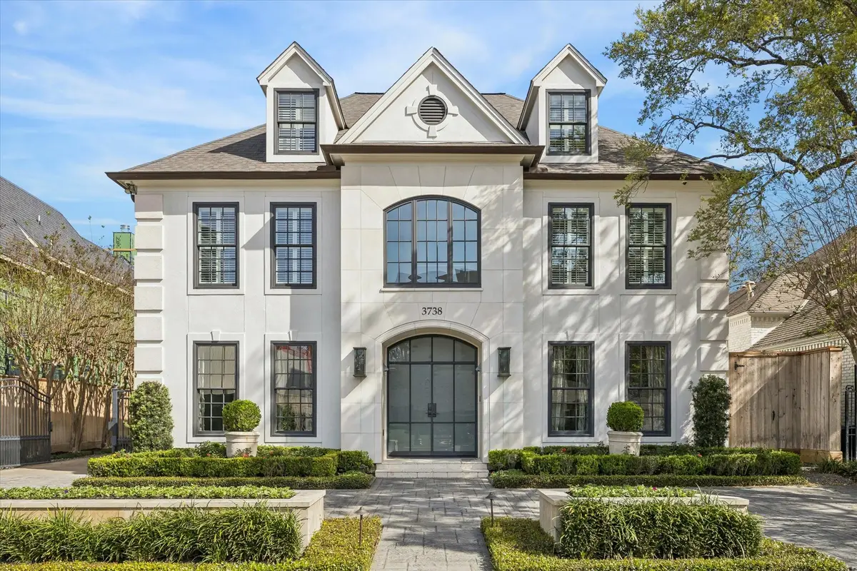 3738 Wickersham Ln, Houston, TX 77027 - #1