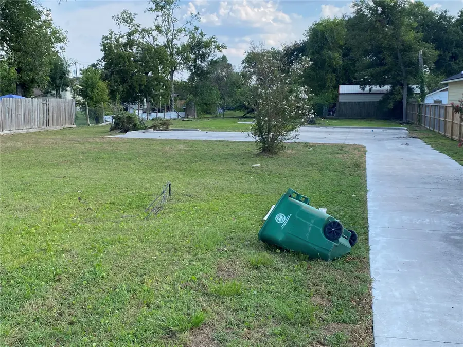 214 Frisco Street, Houston, TX 77022 - Image #3