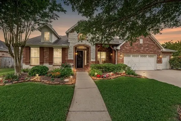 8610 Bering Chase Way, Richmond, TX 77406