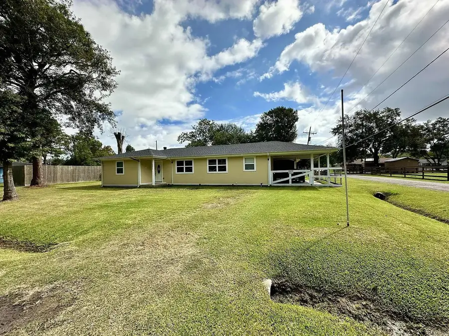 4031 Fairview Drive, Orange, TX 77630 - #3