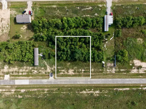 988 Road 5858, Dayton, TX 77327