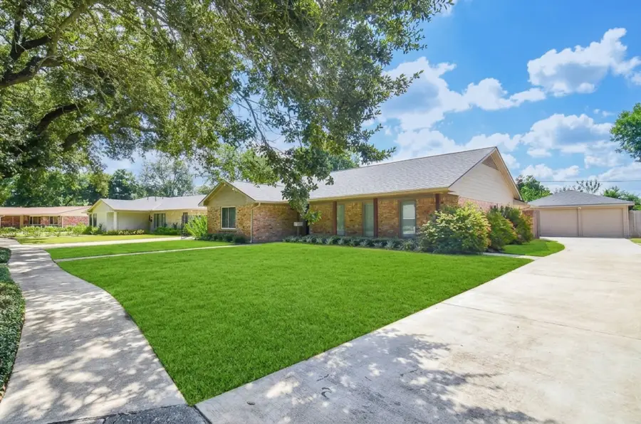 5127 Hummingbird Street, Houston, TX 77035 - #2
