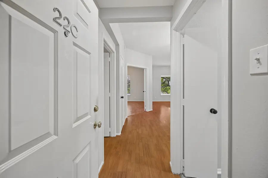 2211 S Braeswood Blvd #22C, Houston, TX 77030 - #3