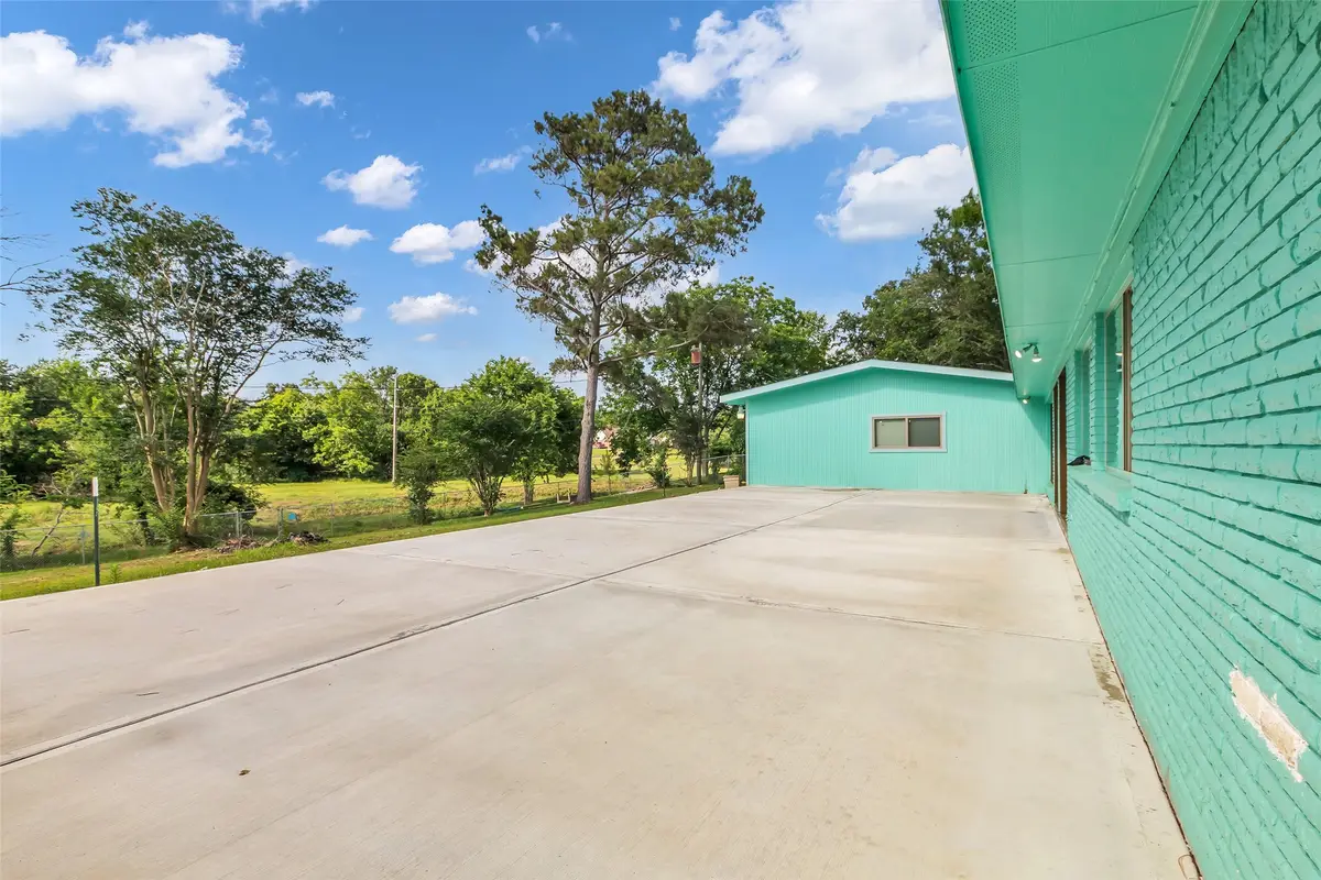 3411 Woodcrest Drive, Baytown, TX 77521 - #1